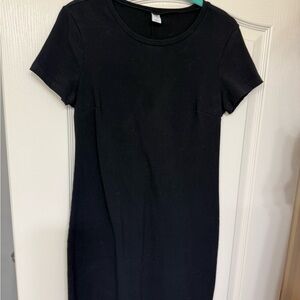 Old Navy Black Short Sleeve Crewneck Dress